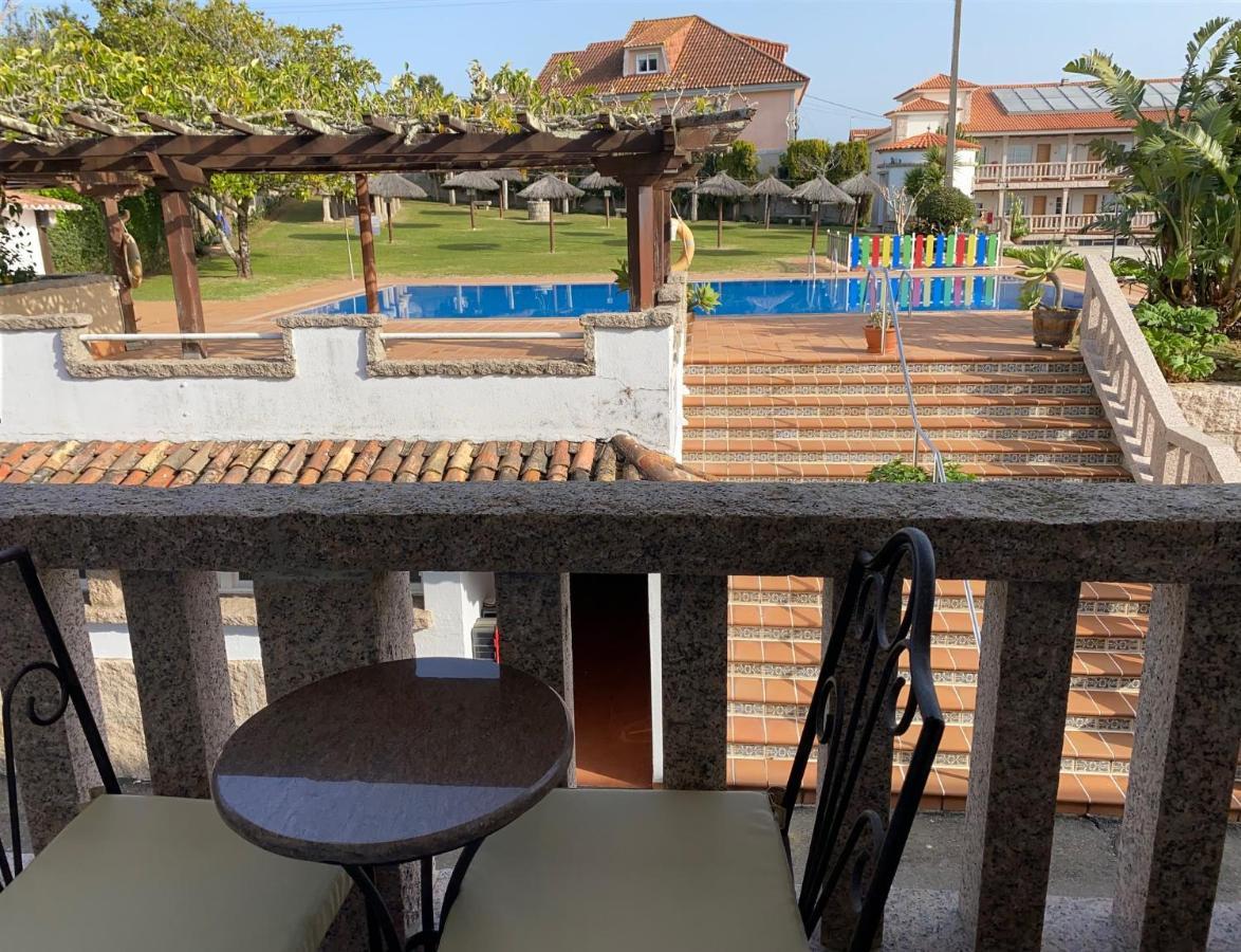 Aparthotel Villa Cabicastro Portonovo Exterior foto