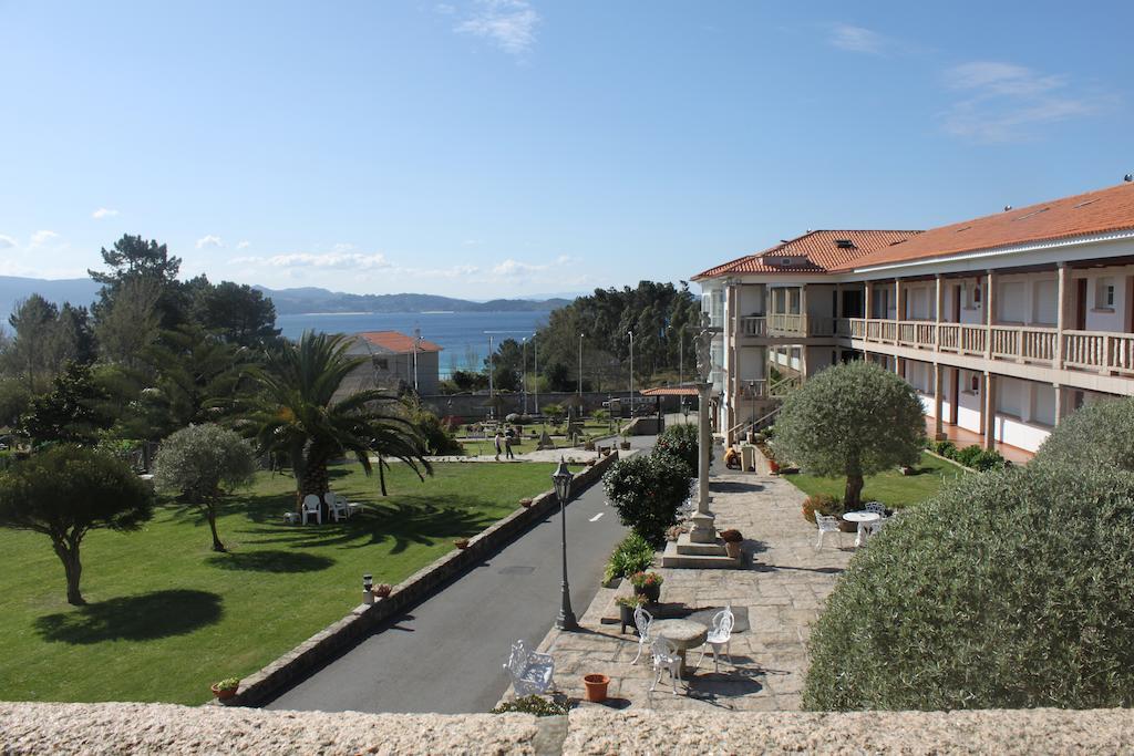 Aparthotel Villa Cabicastro Portonovo Exterior foto